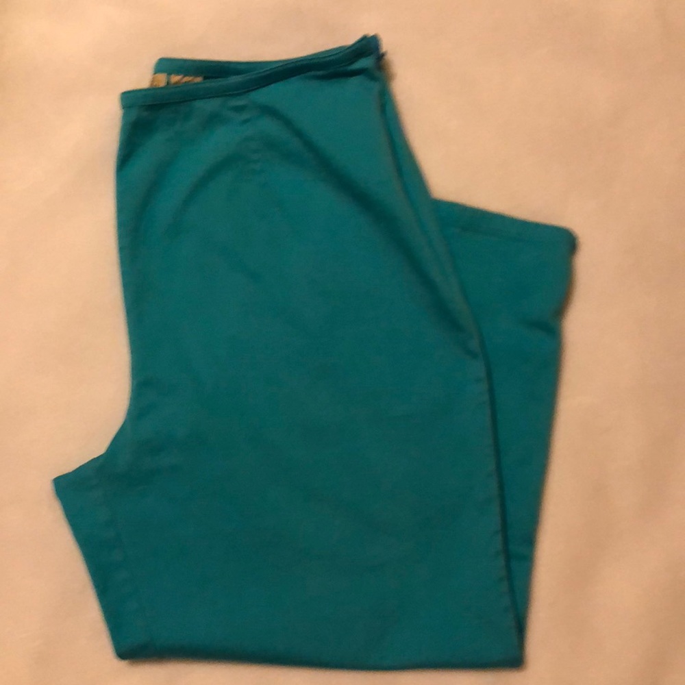 St. John’s Bay Capris